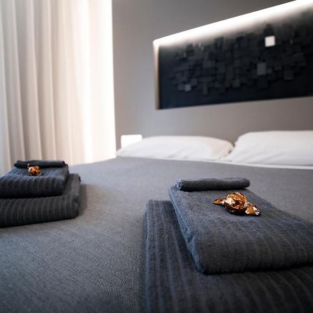 Lucrino 45 By Ale Hotel Рим Екстериор снимка