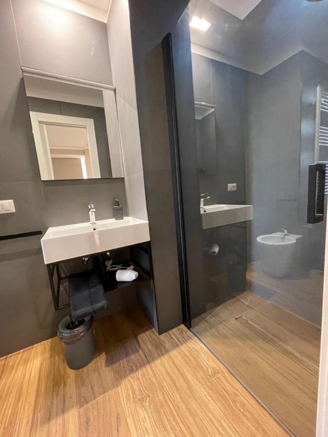 Lucrino 45 By Ale Hotel Рим Екстериор снимка