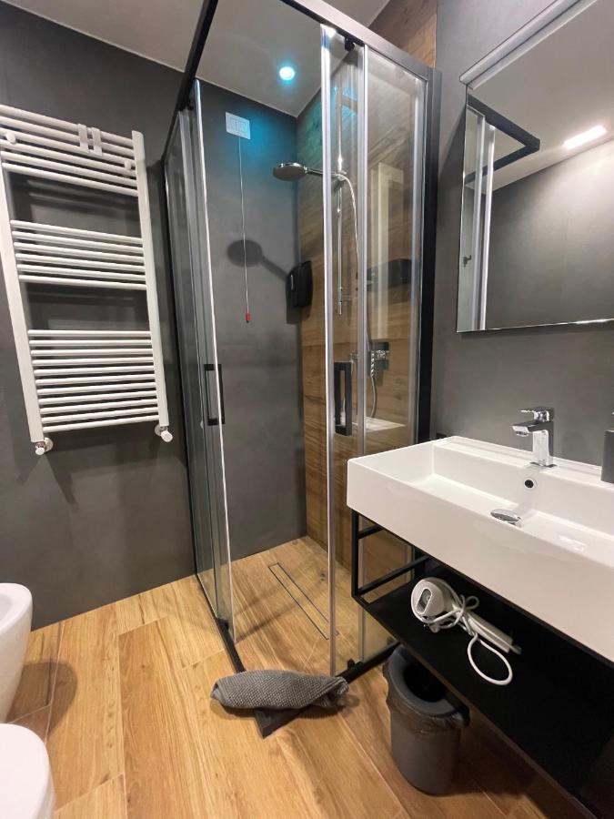 Lucrino 45 By Ale Hotel Рим Екстериор снимка